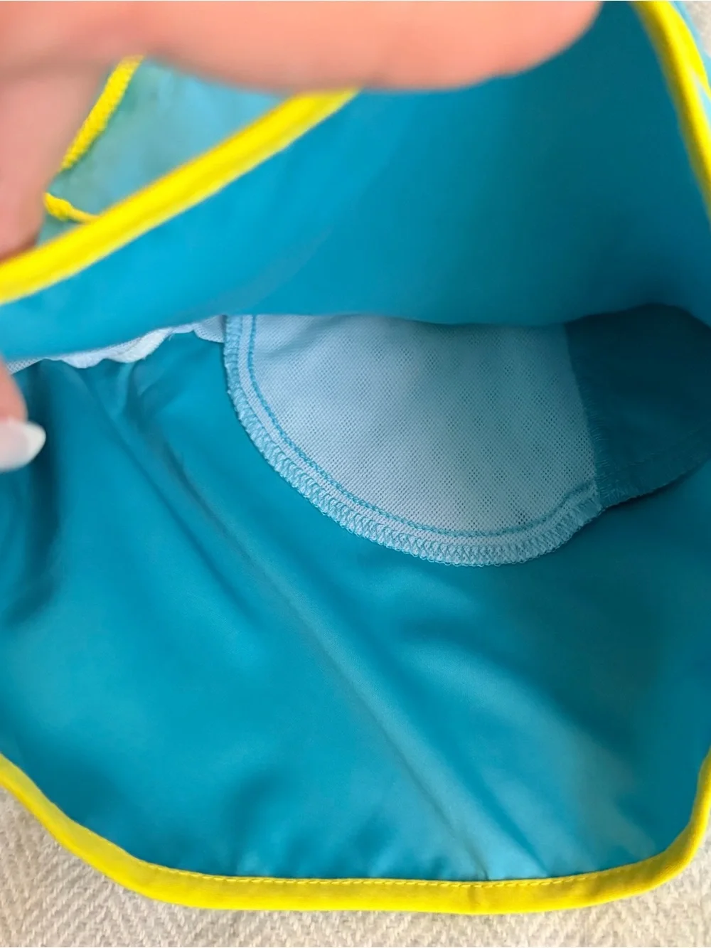 Penguin By Munsingwear Iconic Earl Retro Mens Volley Swim Trunks 30 Aqua Yellow
